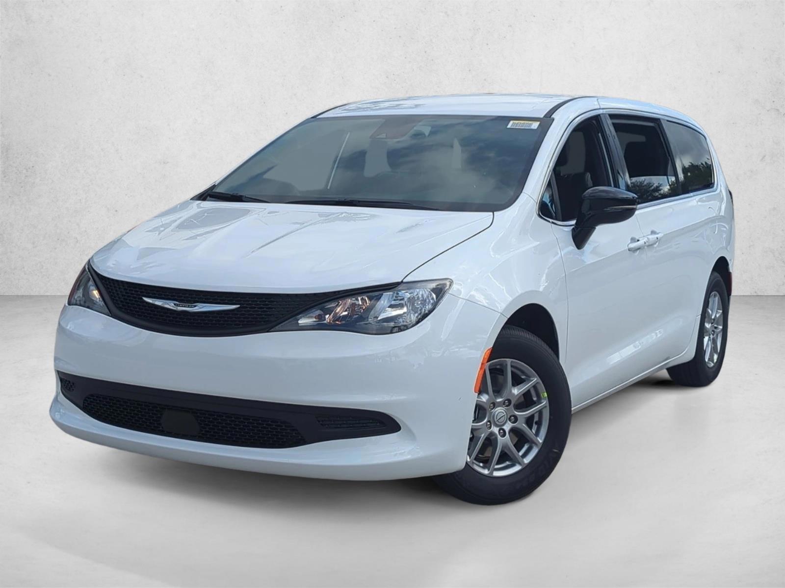 Thumbnail: 2026 Chrysler Voyager - 1