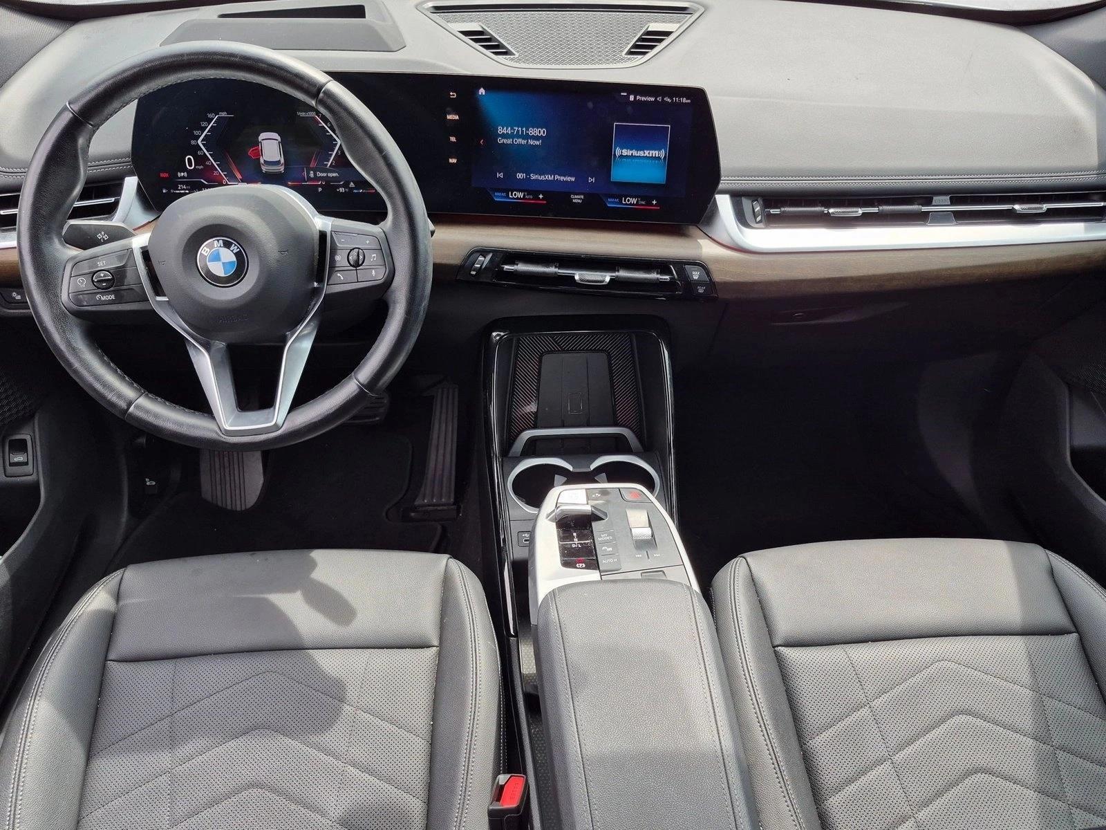 Thumbnail: 2023 BMW X1 - 3