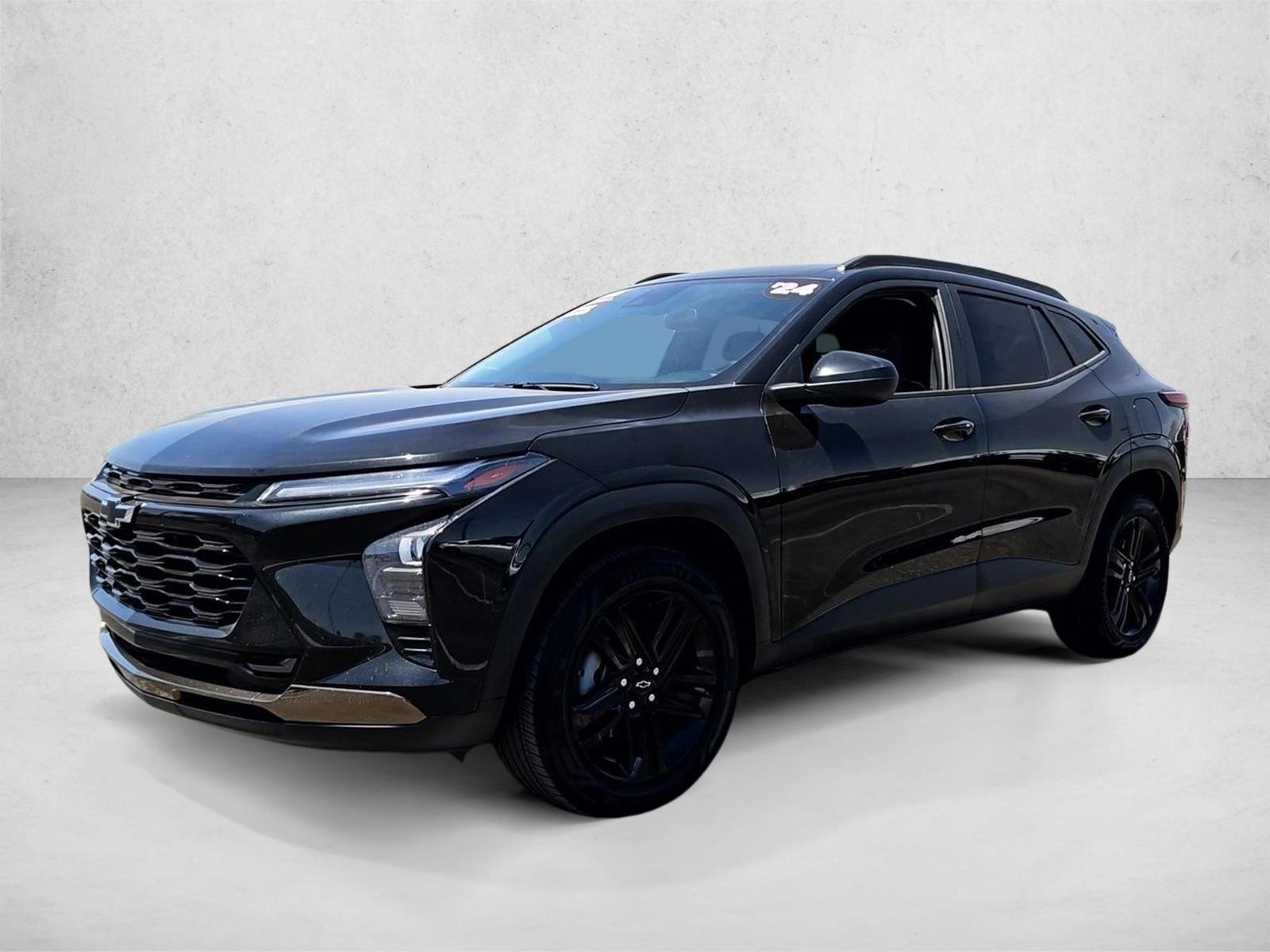 Thumbnail: 2024 Chevrolet Trax - 3