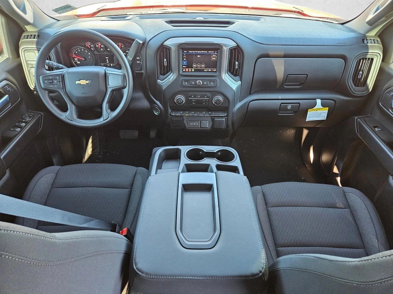 Thumbnail: 2026 Chevrolet Silverado 1500 - 3