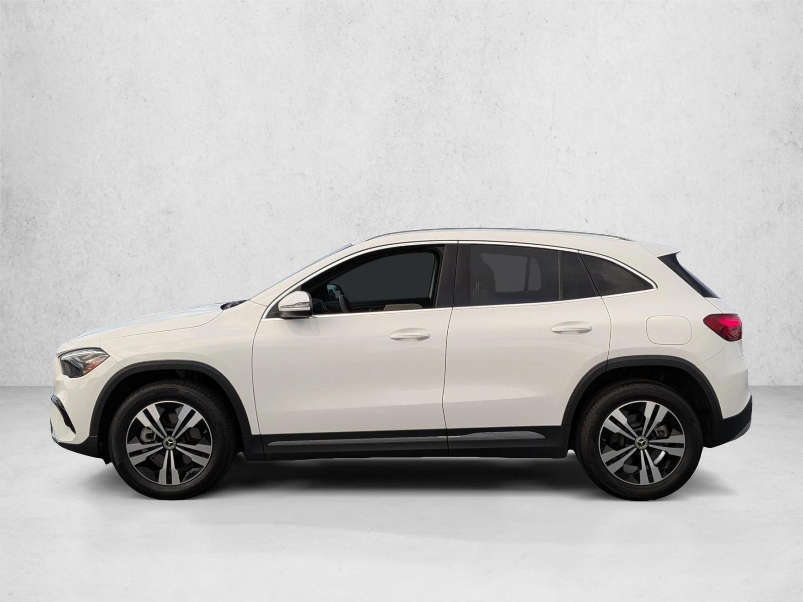 Thumbnail: 2026 Mercedes-Benz GLA - 2