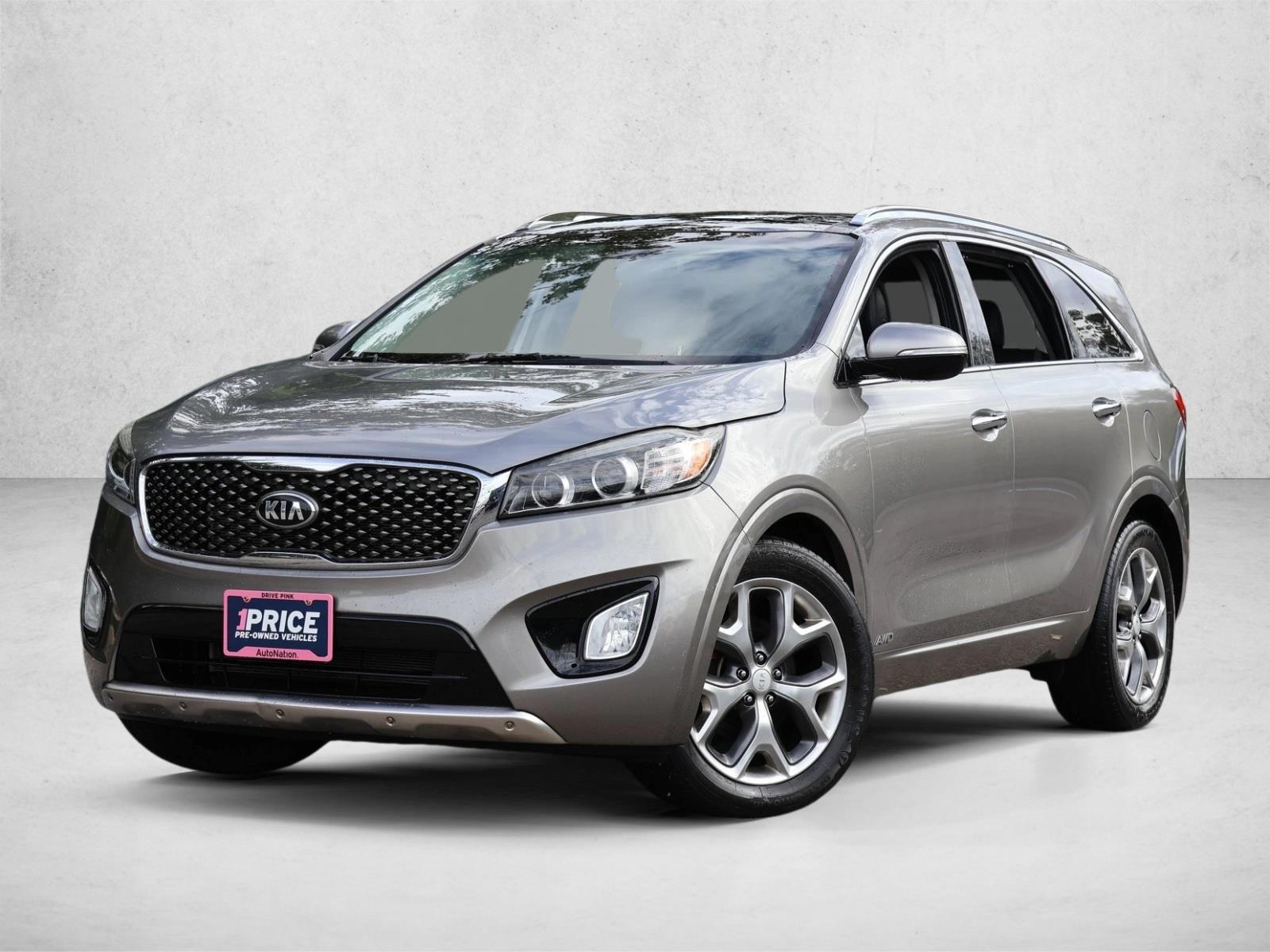 Thumbnail: 2016 Kia Sorento - 1