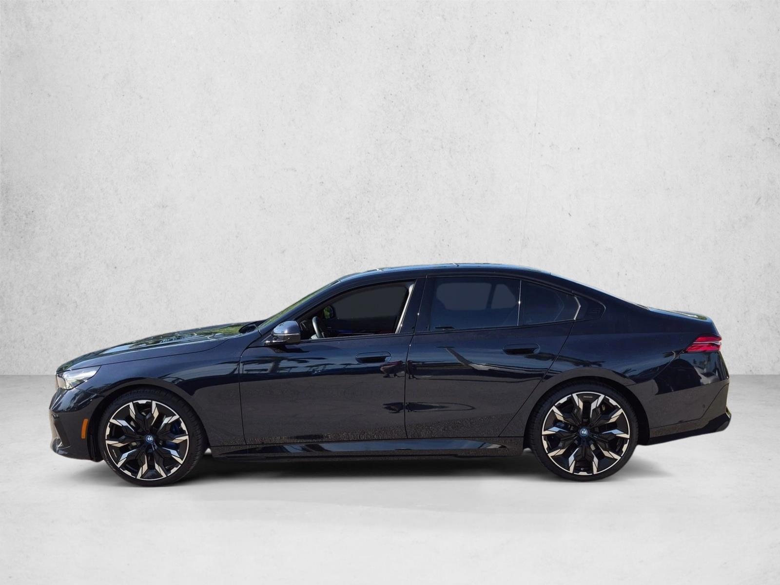 Thumbnail: 2024 BMW i5 - 2