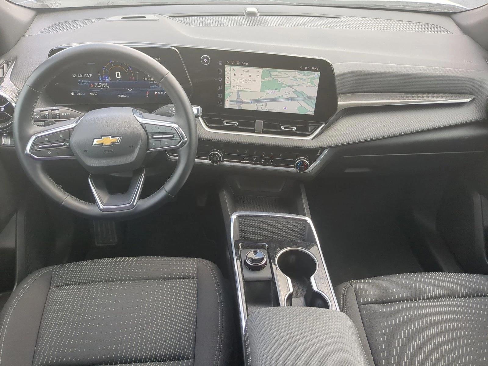 Thumbnail: 2026 Chevrolet Equinox - 3