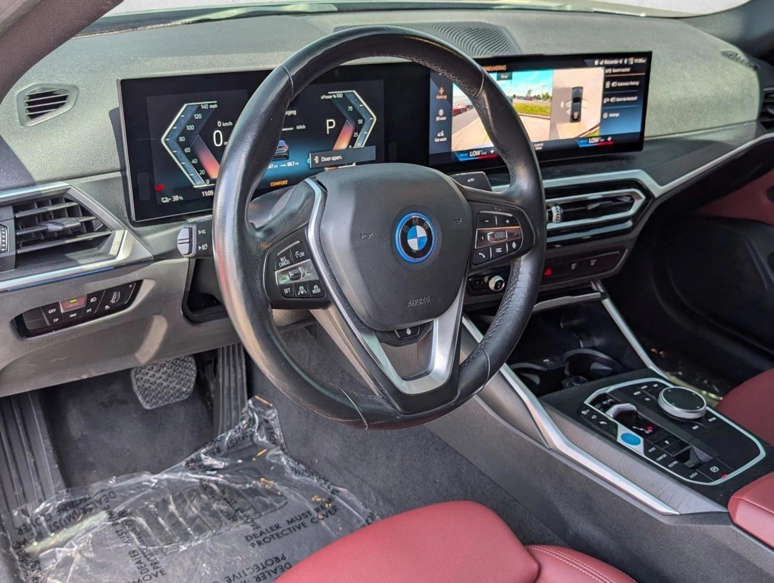 Thumbnail: 2023 BMW i4 - 3