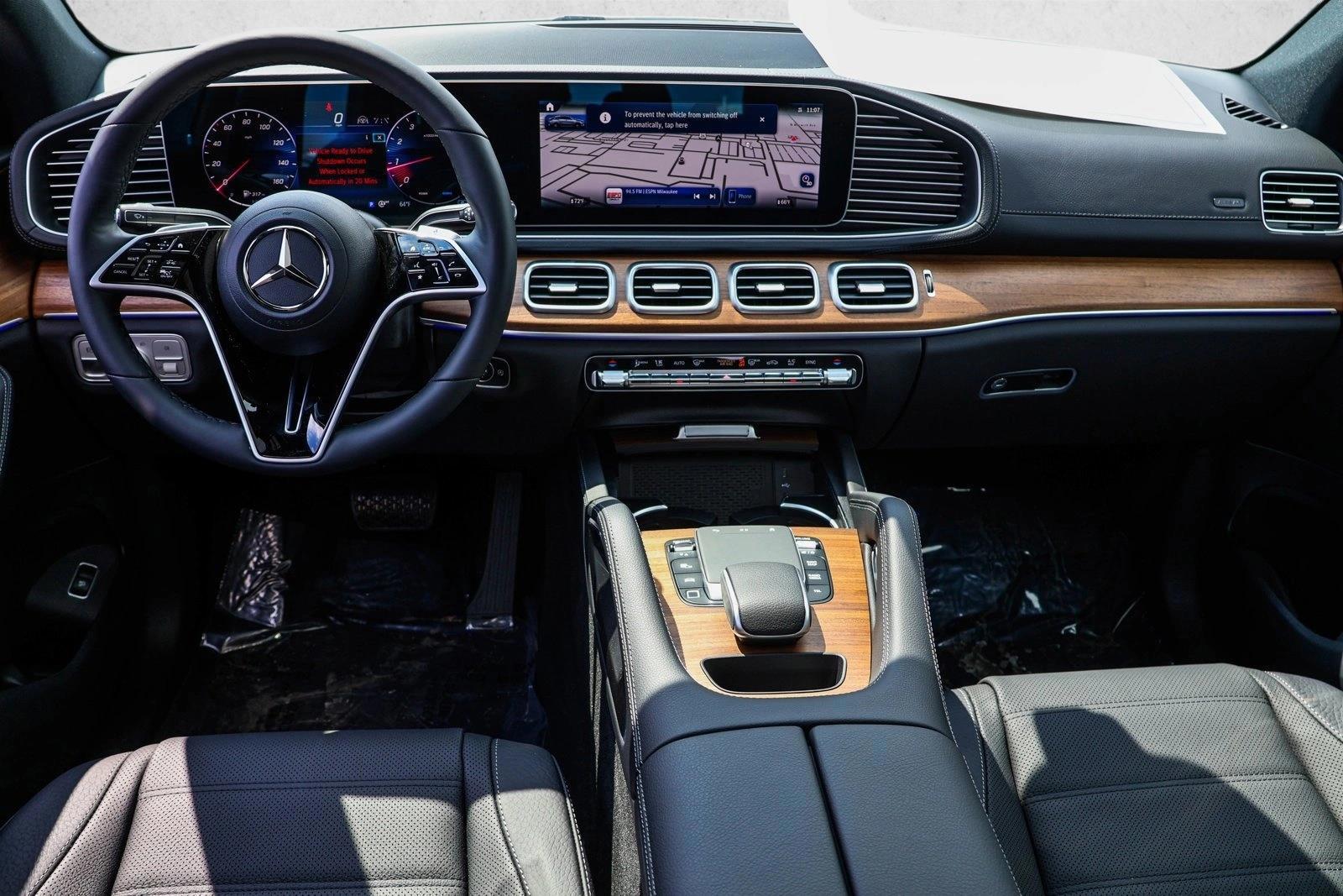 Thumbnail: 2026 Mercedes-Benz GLE - 3