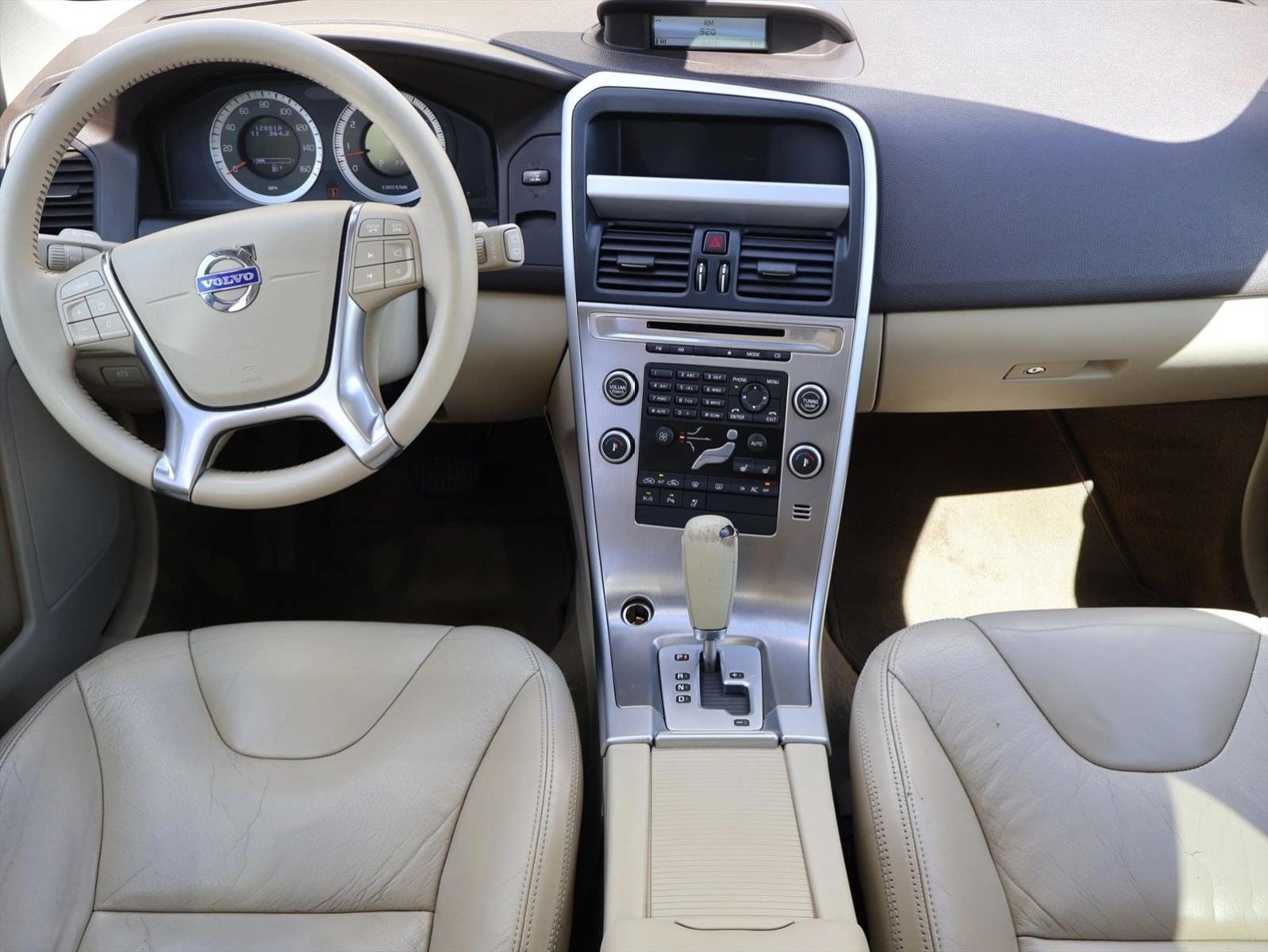Thumbnail: 2011 Volvo XC60 - 4