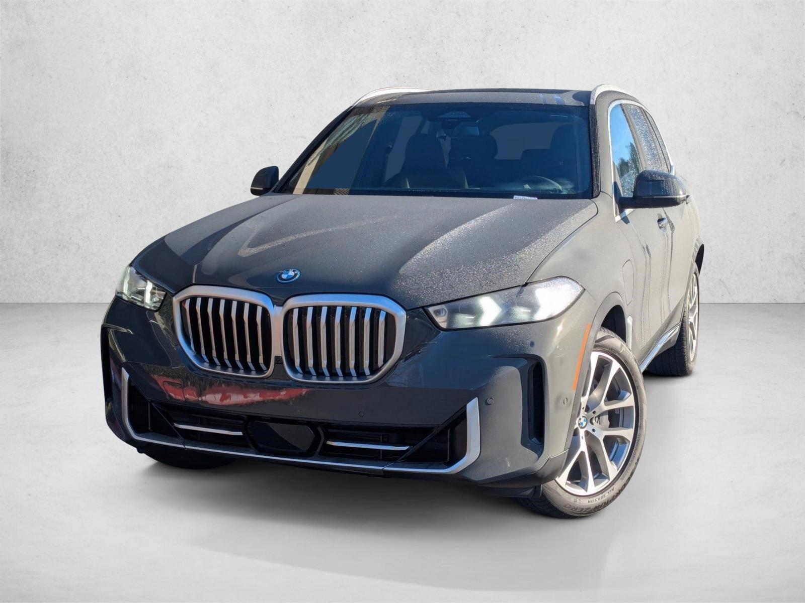 Thumbnail: 2026 BMW X5 - 1