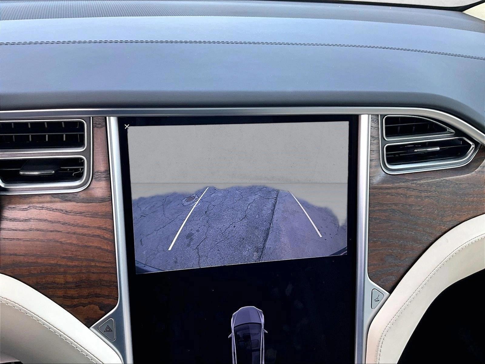 Thumbnail: 2017 Tesla Model X - 5