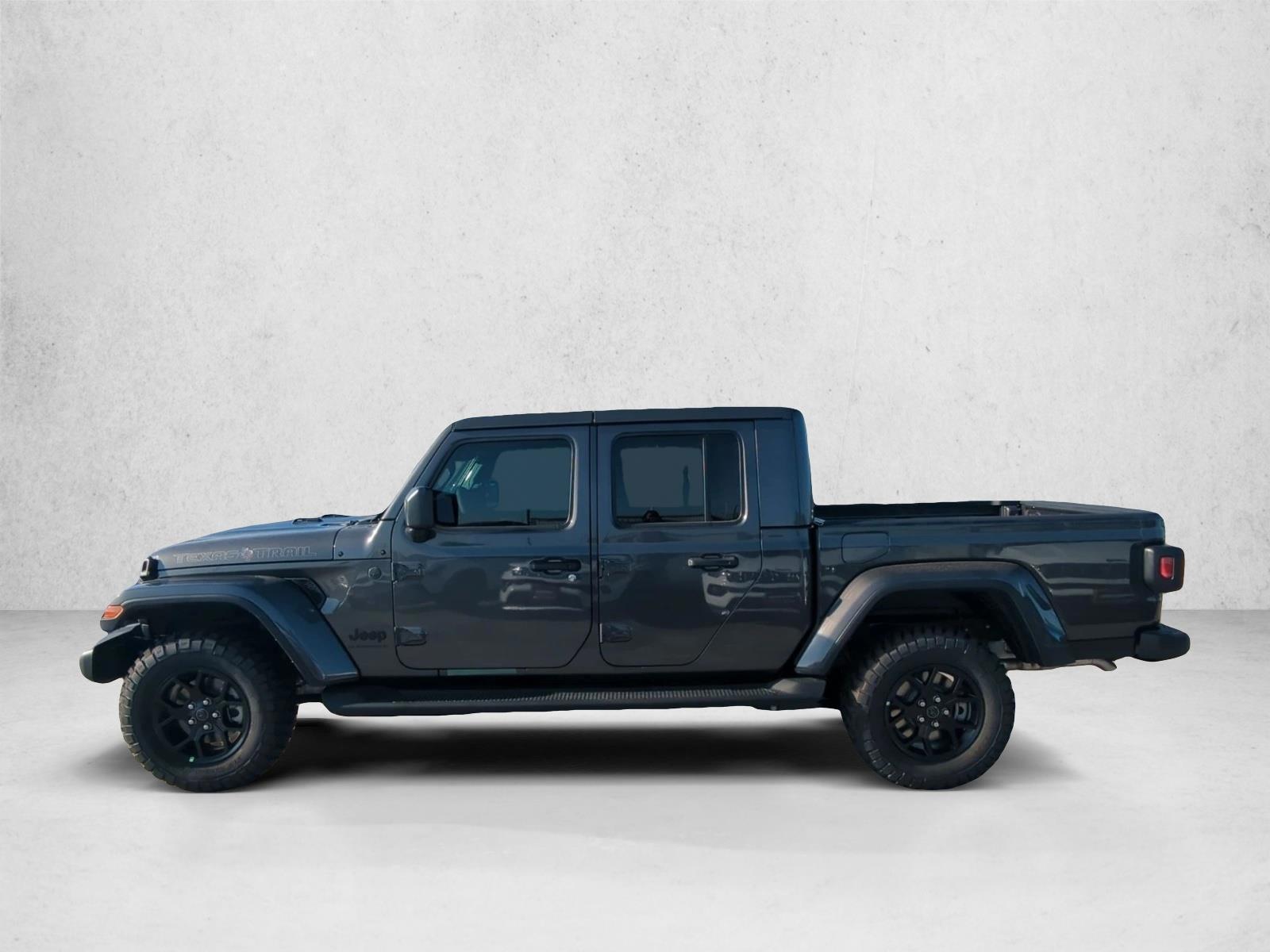 Thumbnail: 2026 Jeep Gladiator - 2