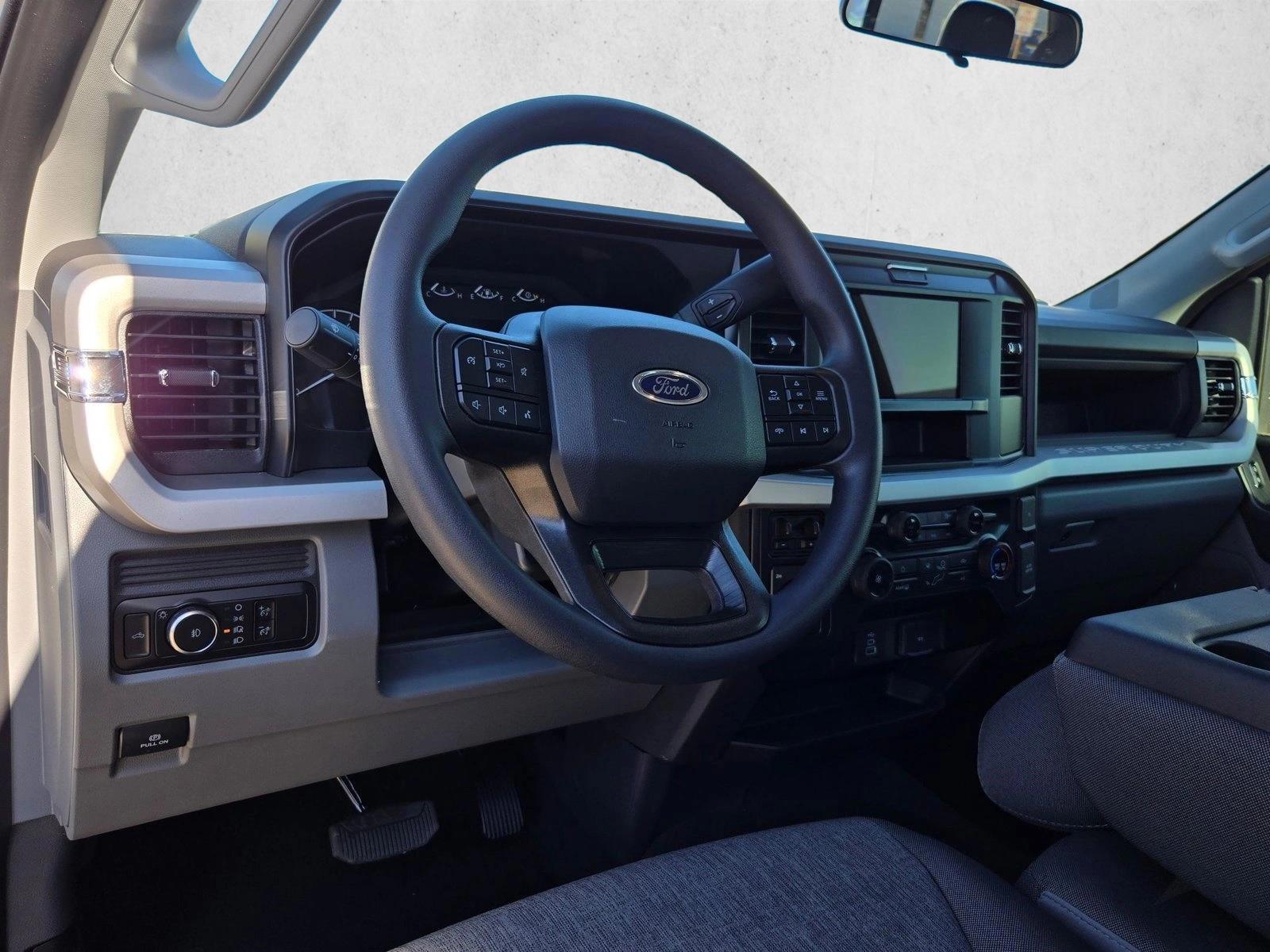 Thumbnail: 2026 Ford Econoline - 3