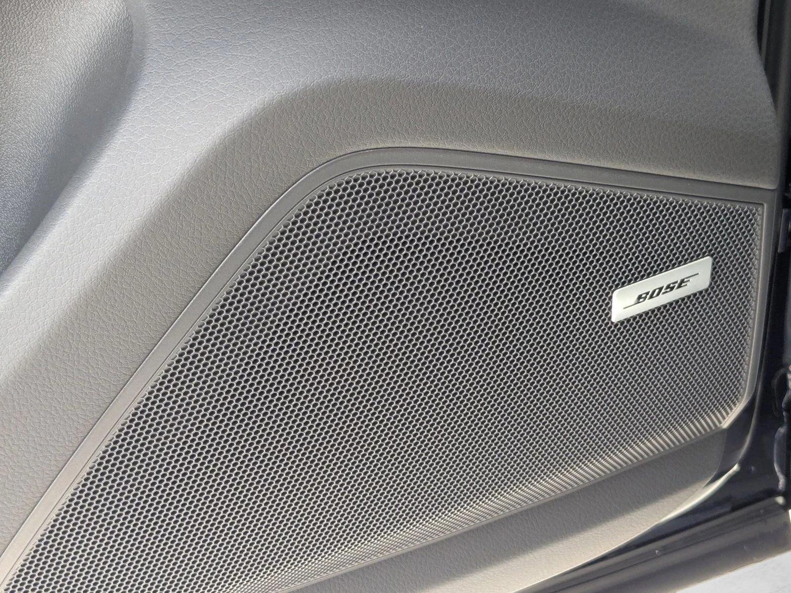2025 Porsche Cayenne Coupe E-Hybrid - Photo 14
