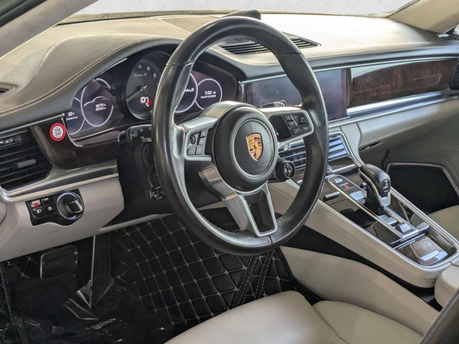 Thumbnail: 2018 Porsche Panamera - 3