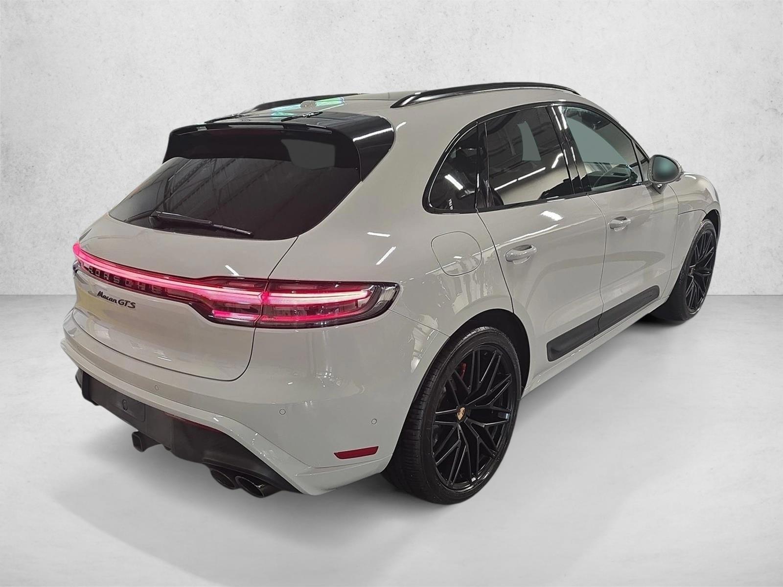 2023 Porsche Macan