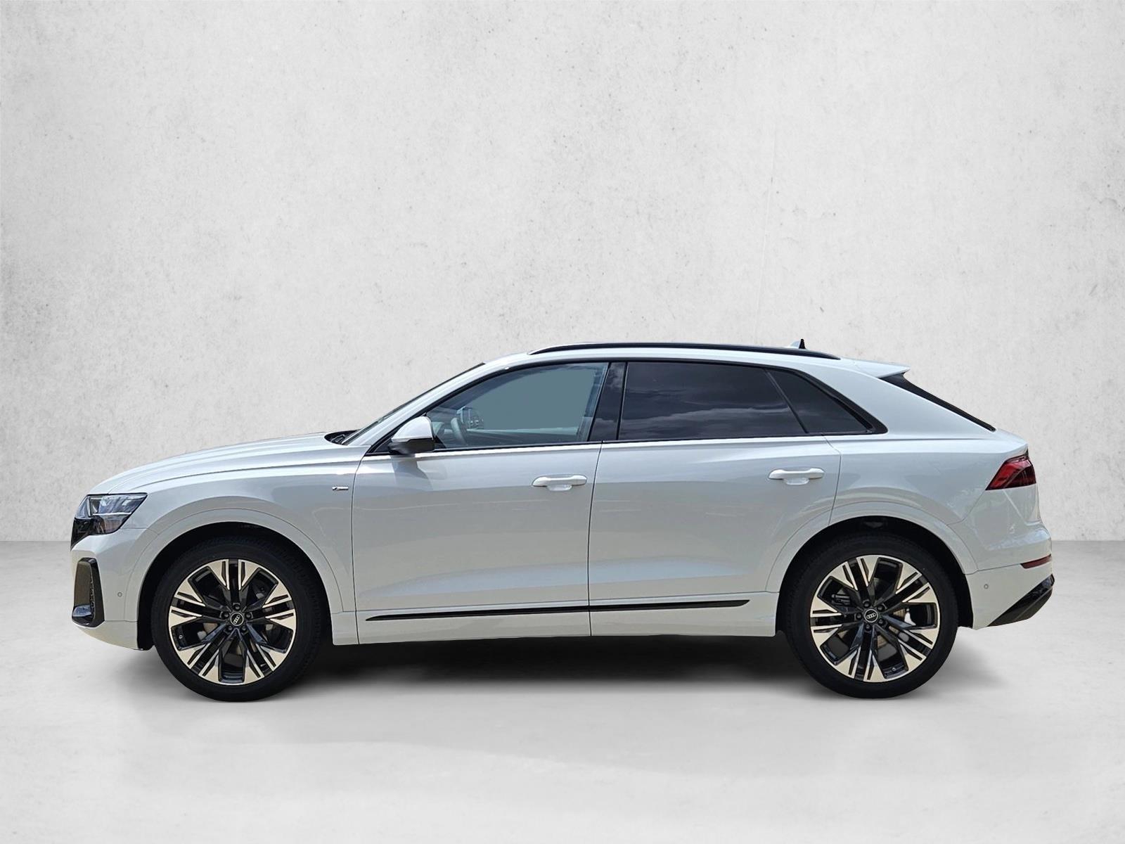 Thumbnail: 2026 Audi Q8 - 2