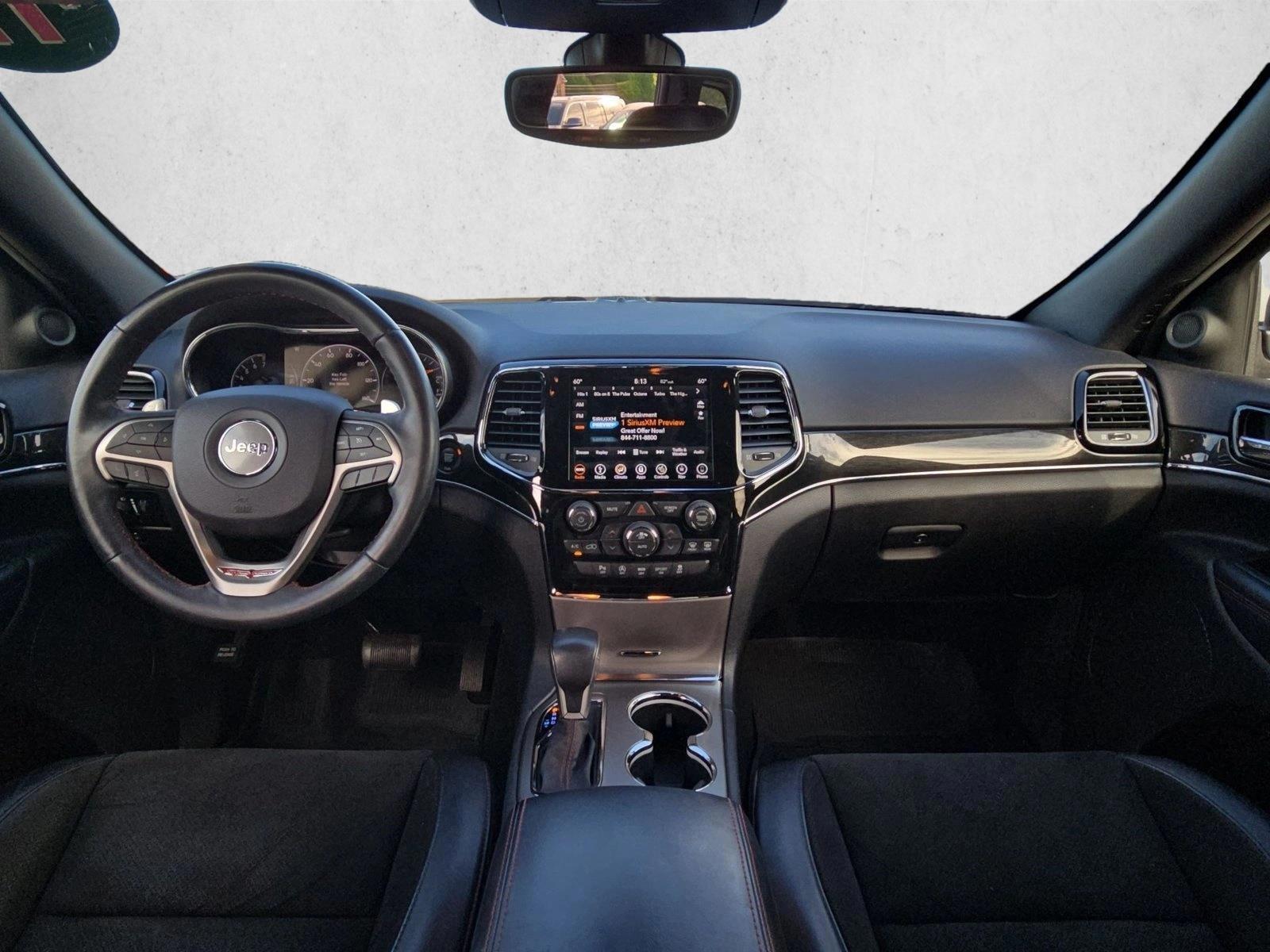 Thumbnail: 2019 Jeep Grand Cherokee - 3