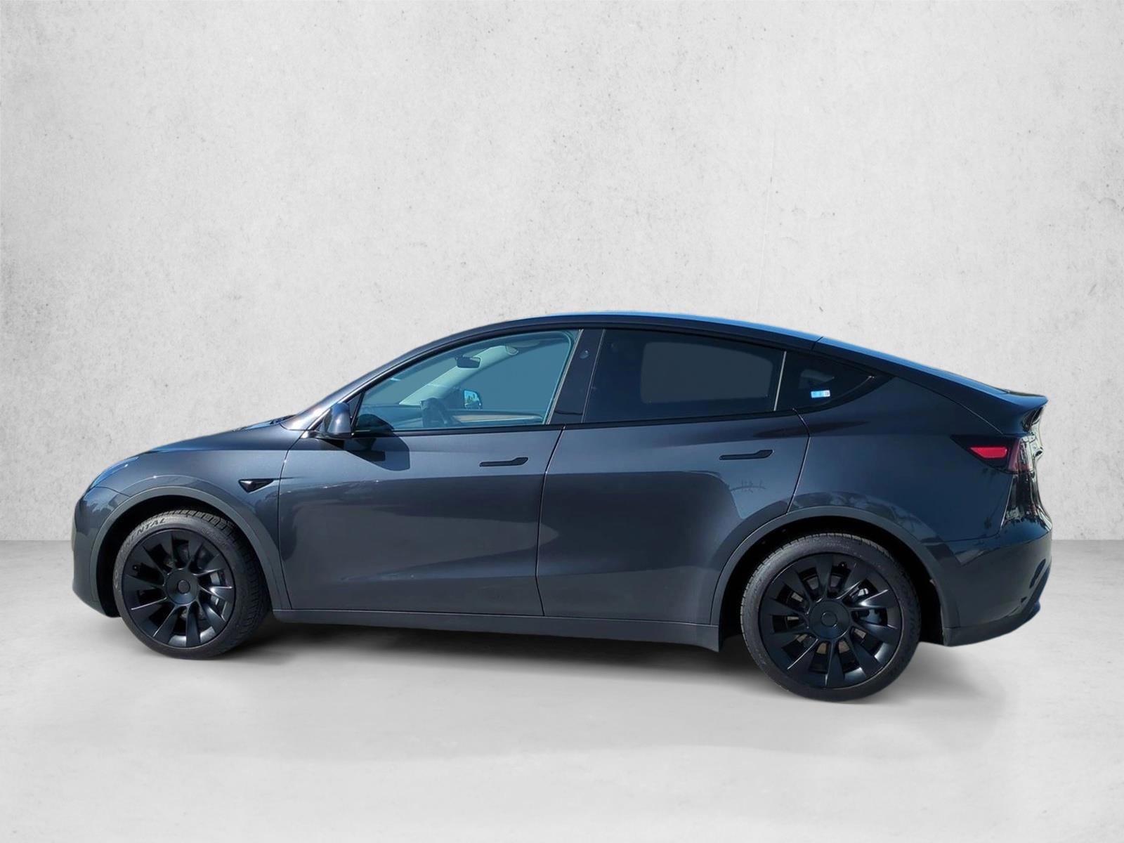 Thumbnail: 2024 Tesla Model Y - 2