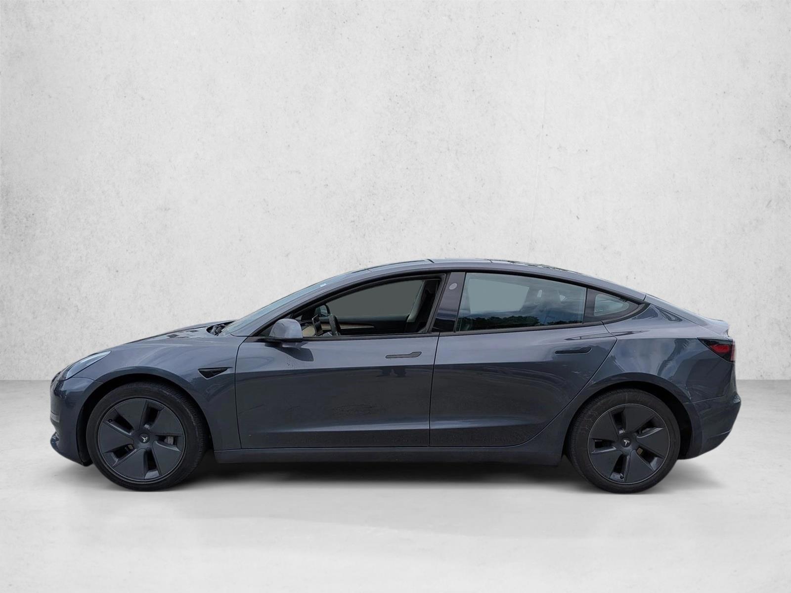 Thumbnail: 2021 Tesla Model 3 - 2