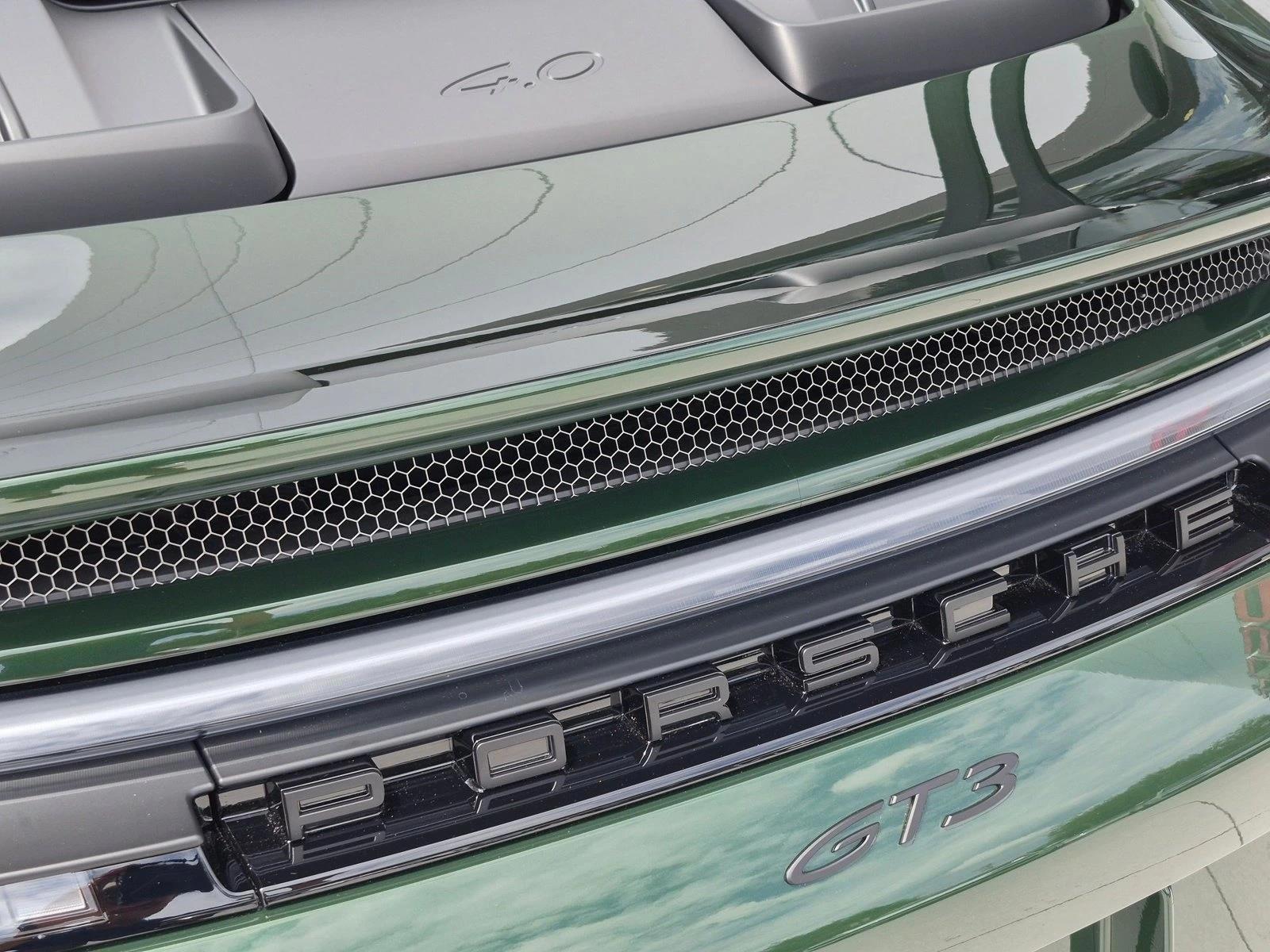 2026 Porsche 911 GT3 - Photo 16