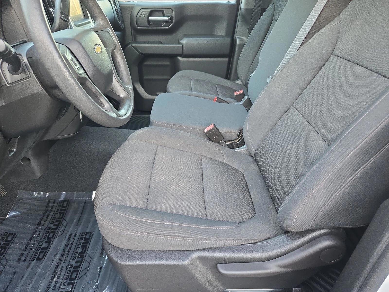Thumbnail: 2021 Chevrolet Silverado 1500 - 4