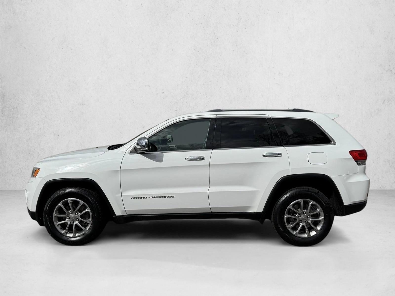 Thumbnail: 2015 Jeep Grand Cherokee - 2