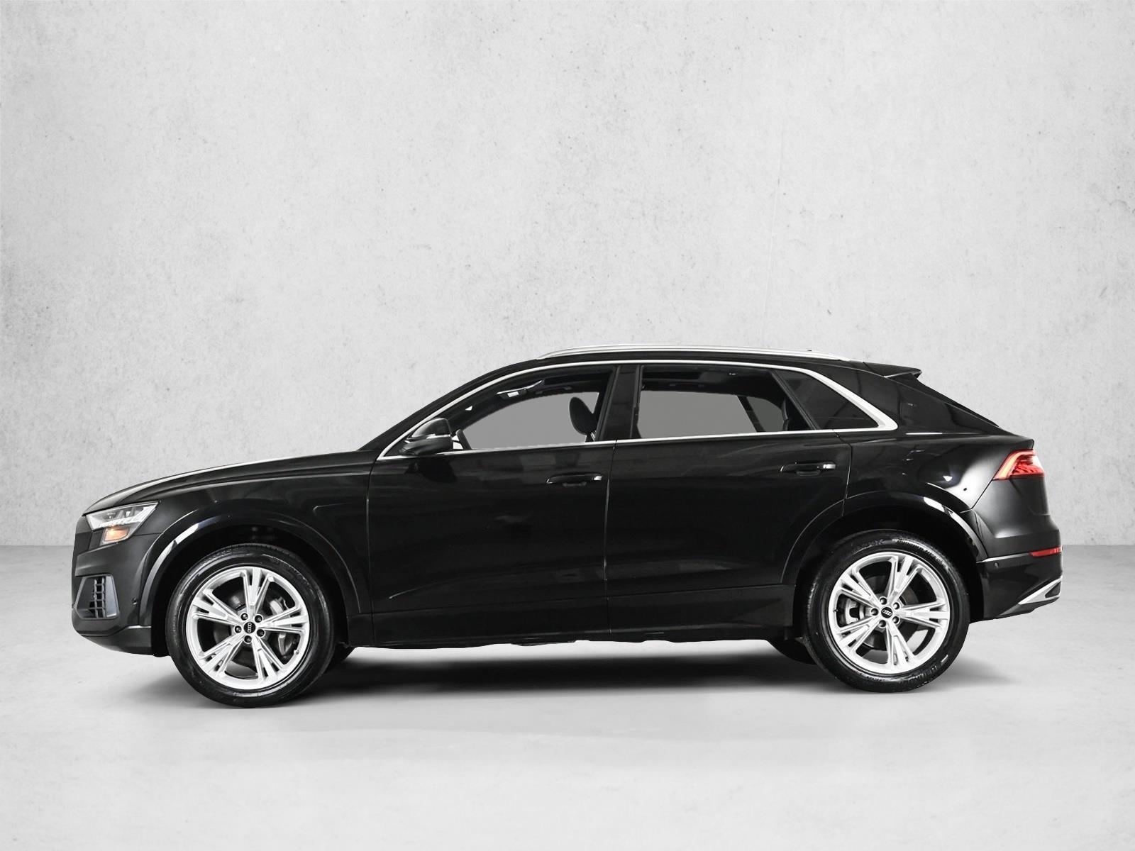 Thumbnail: 2023 Audi Q8 - 2