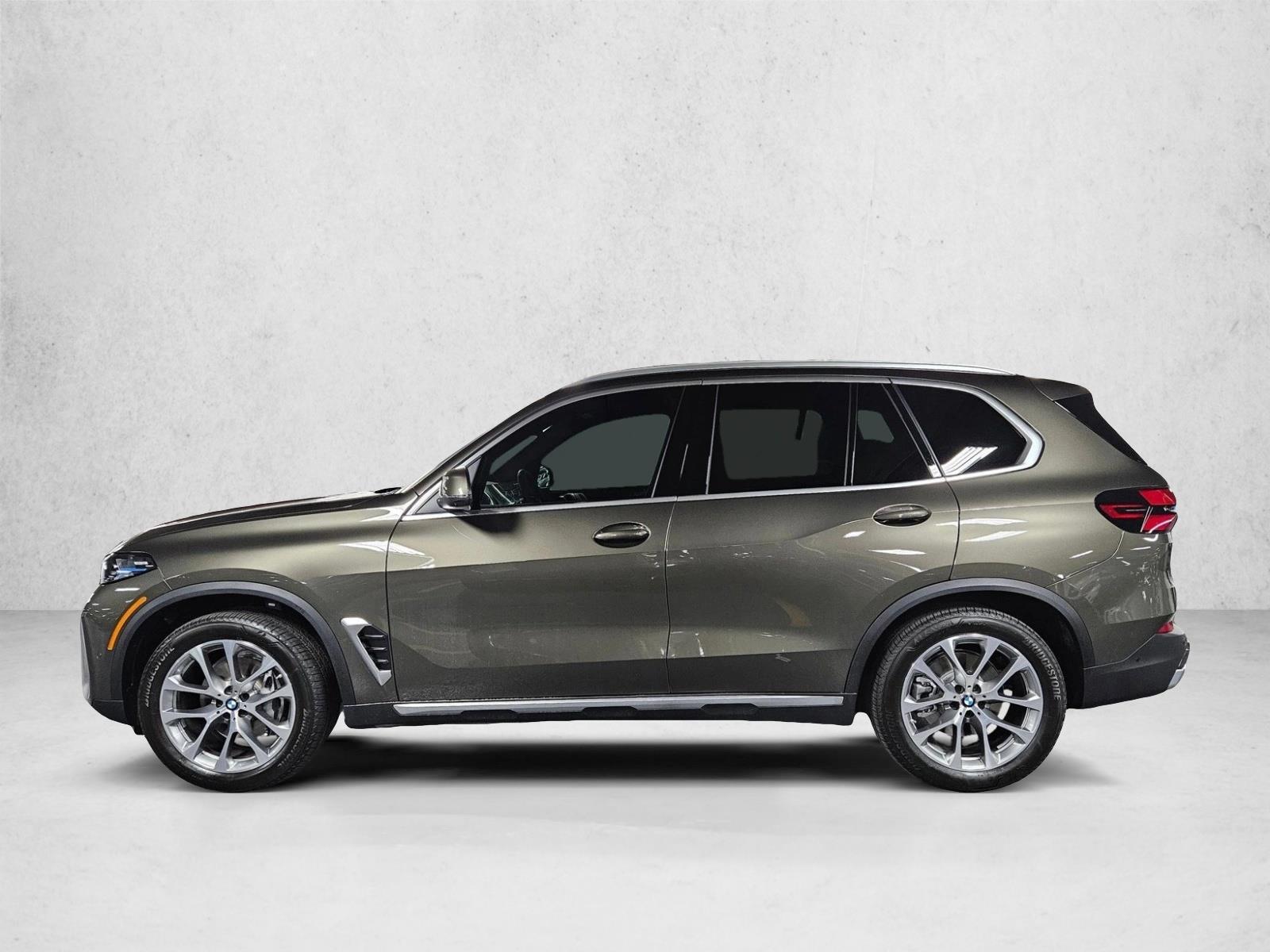 Thumbnail: 2026 BMW X5 - 2
