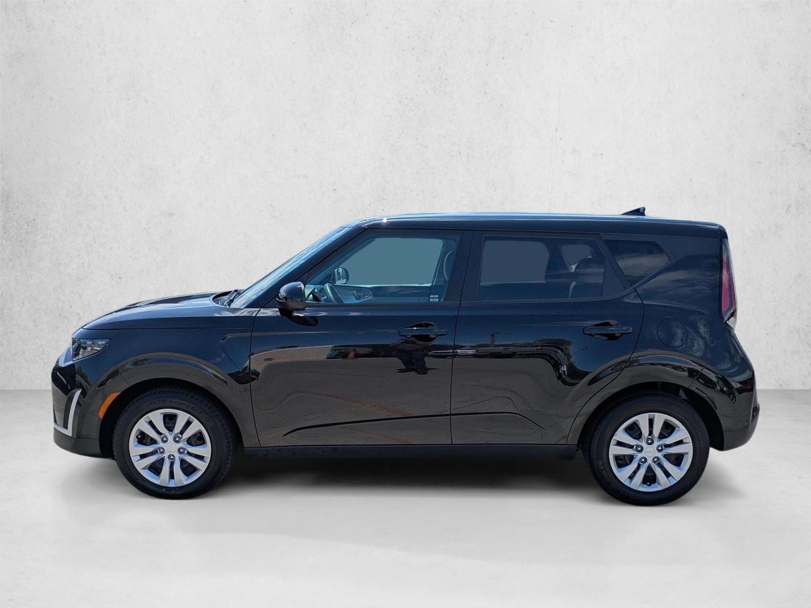 Thumbnail: 2023 Kia Soul - 2