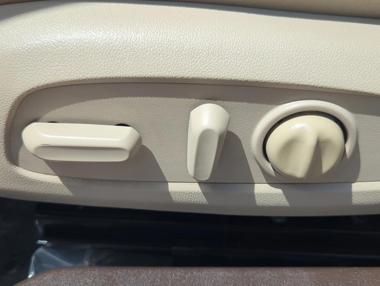 Thumbnail: 2017 Buick LaCrosse - 5