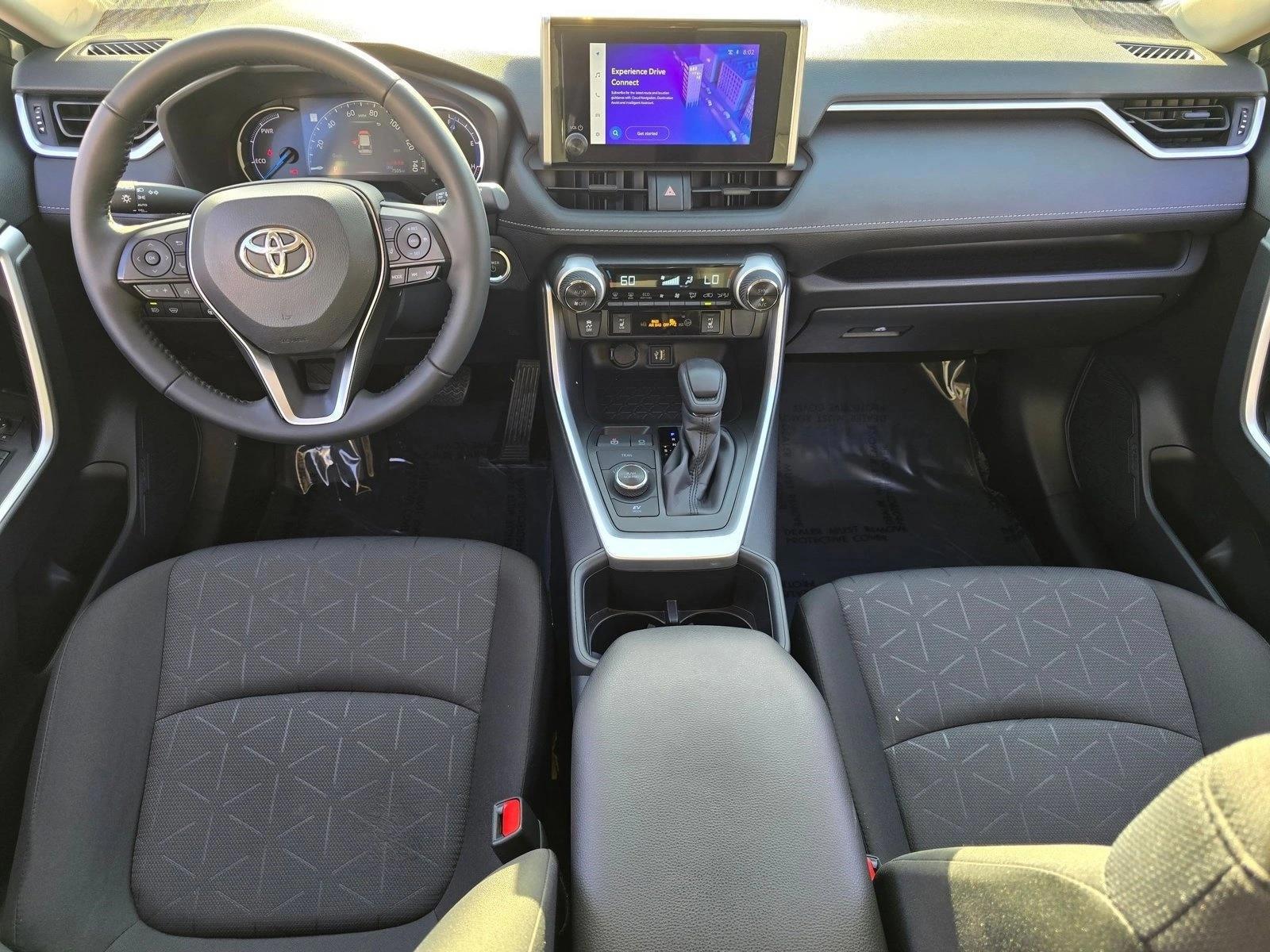 Thumbnail: 2025 Toyota RAV4 - 3
