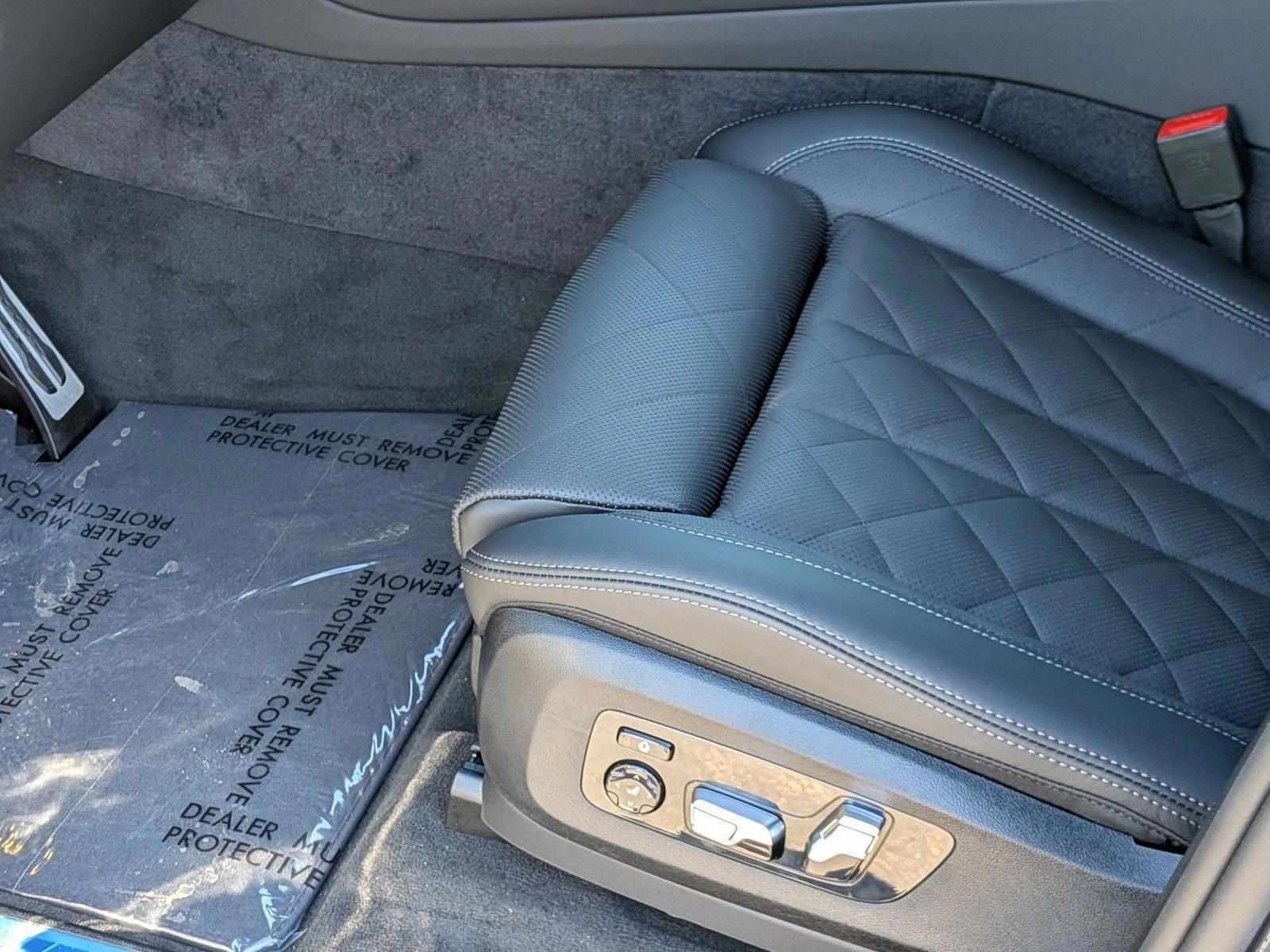 Thumbnail: 2026 BMW X5 - 4