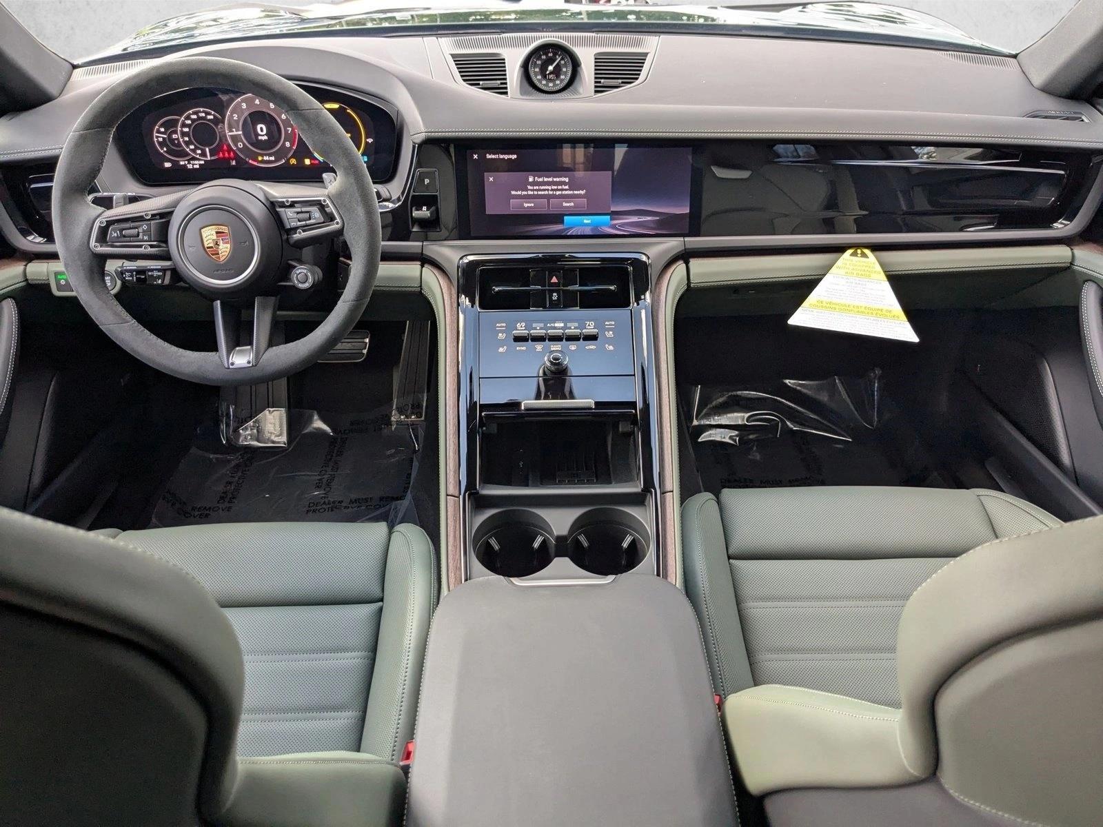 Thumbnail: 2026 Porsche Panamera - 5