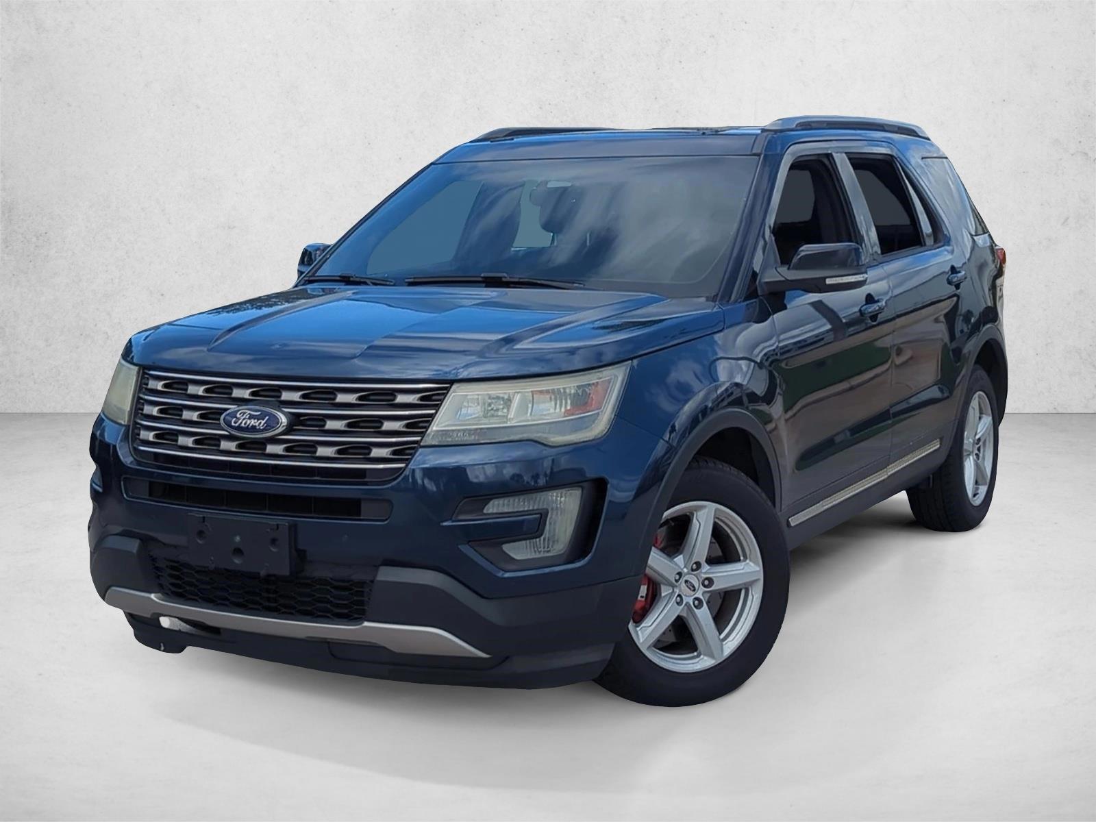 Thumbnail: 2016 Ford Explorer - 1