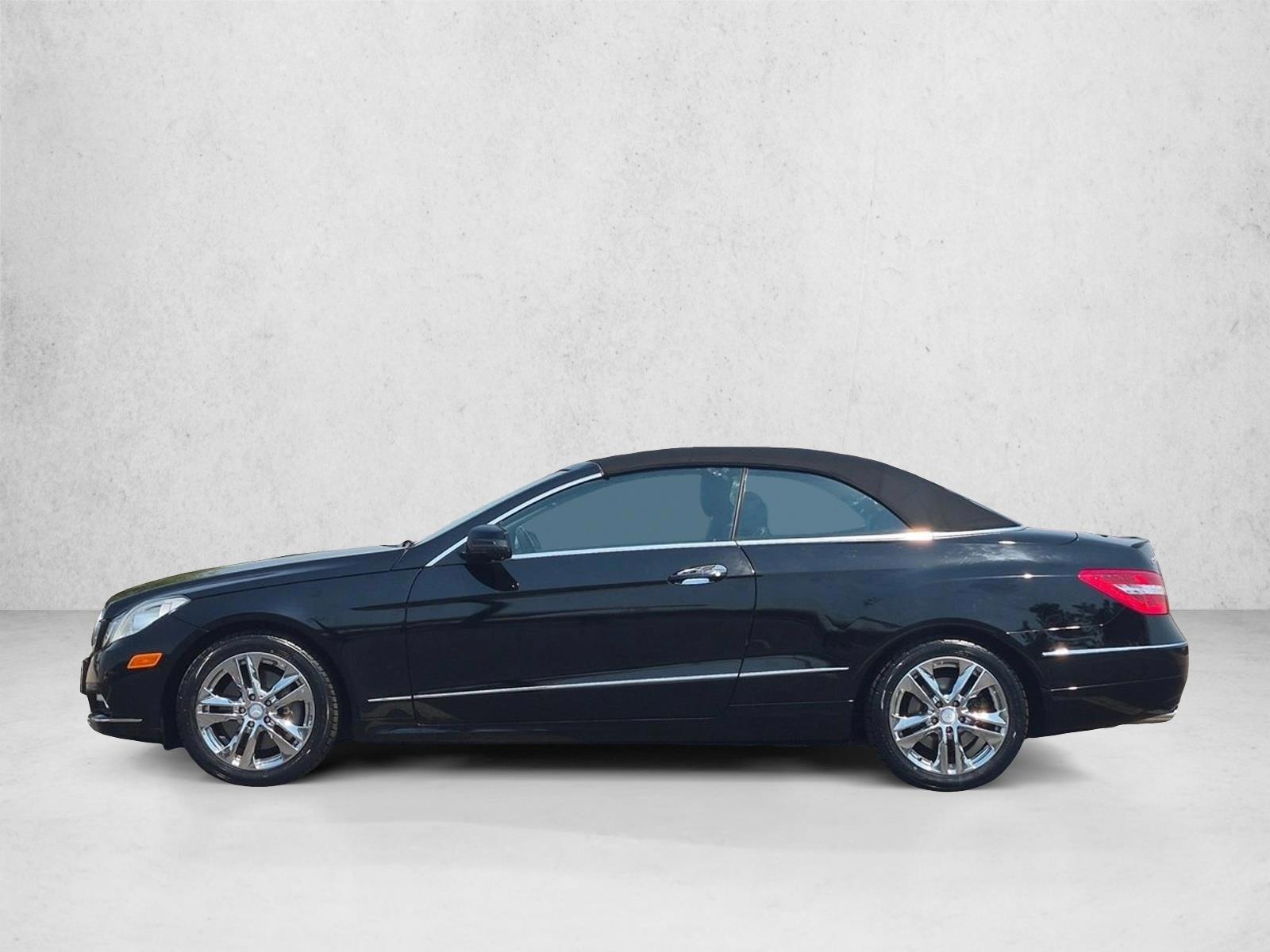 Thumbnail: 2011 Mercedes-Benz E-Class - 2