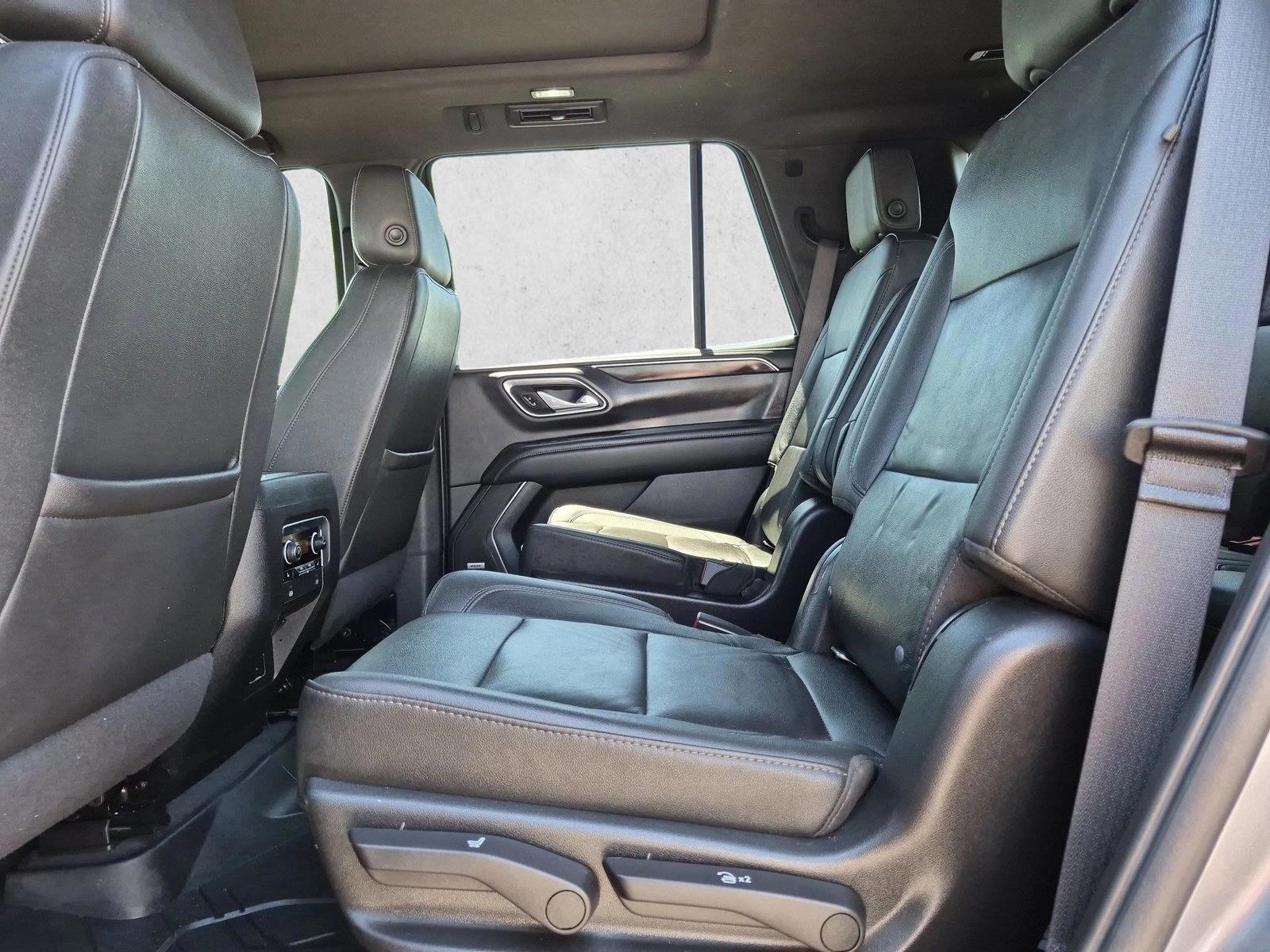 Thumbnail: 2022 Chevrolet Tahoe - 4