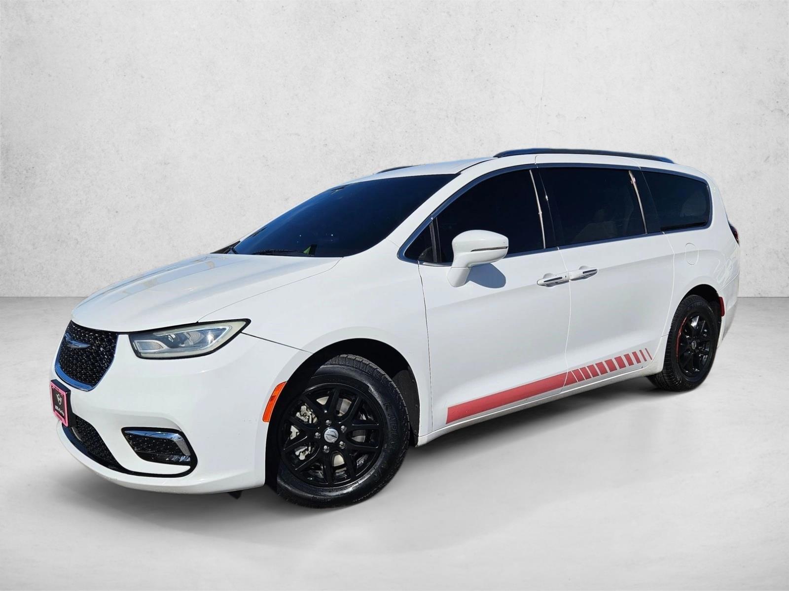 Thumbnail: 2021 Chrysler Pacifica - 1