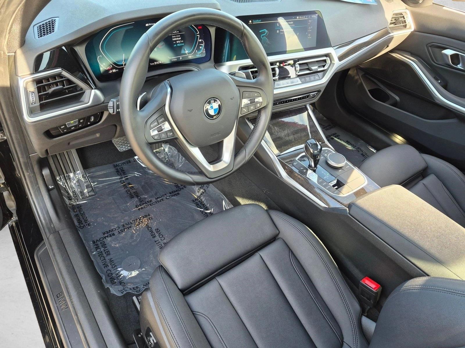 Thumbnail: 2021 BMW 3 Series - 3
