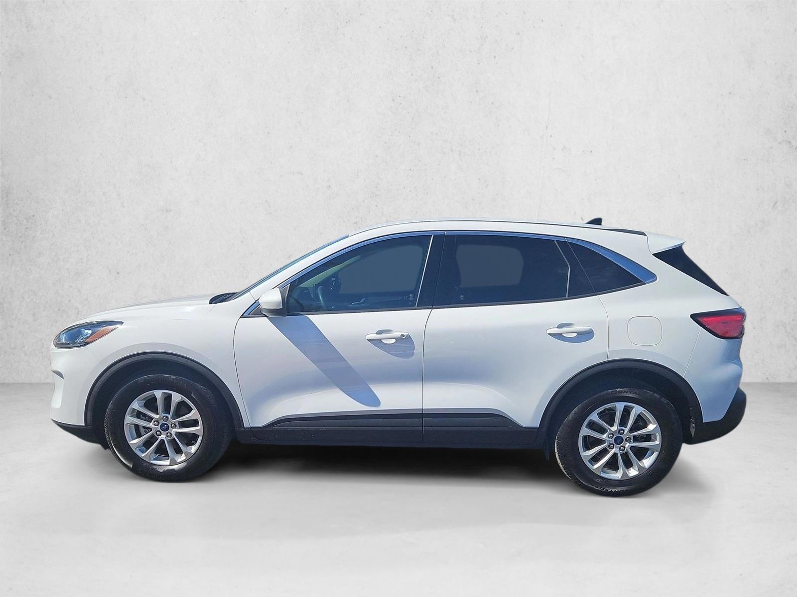 Thumbnail: 2020 Ford Escape - 2