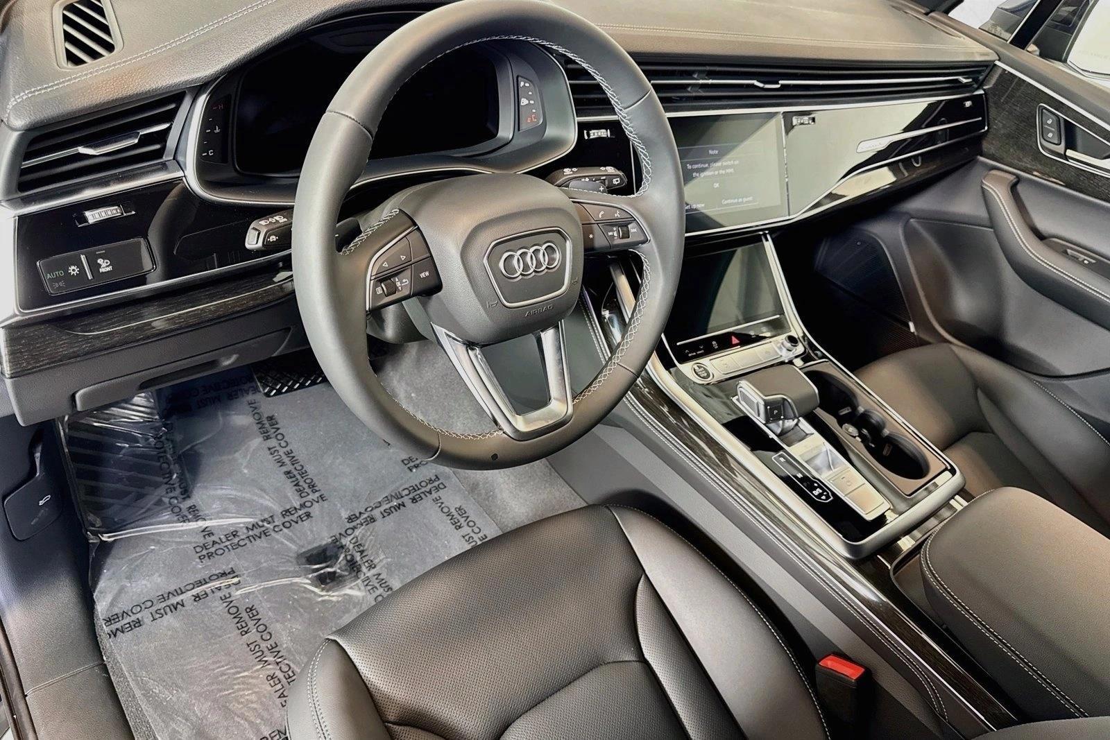 Thumbnail: 2026 Audi Q7 - 3