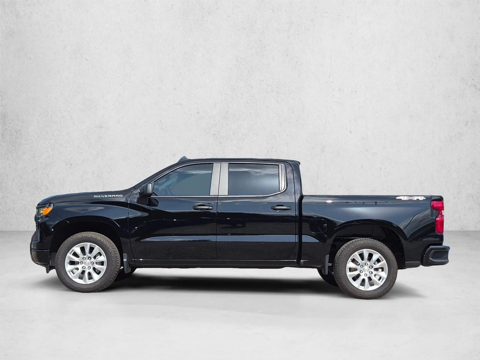 Thumbnail: 2026 Chevrolet Silverado 1500 - 2