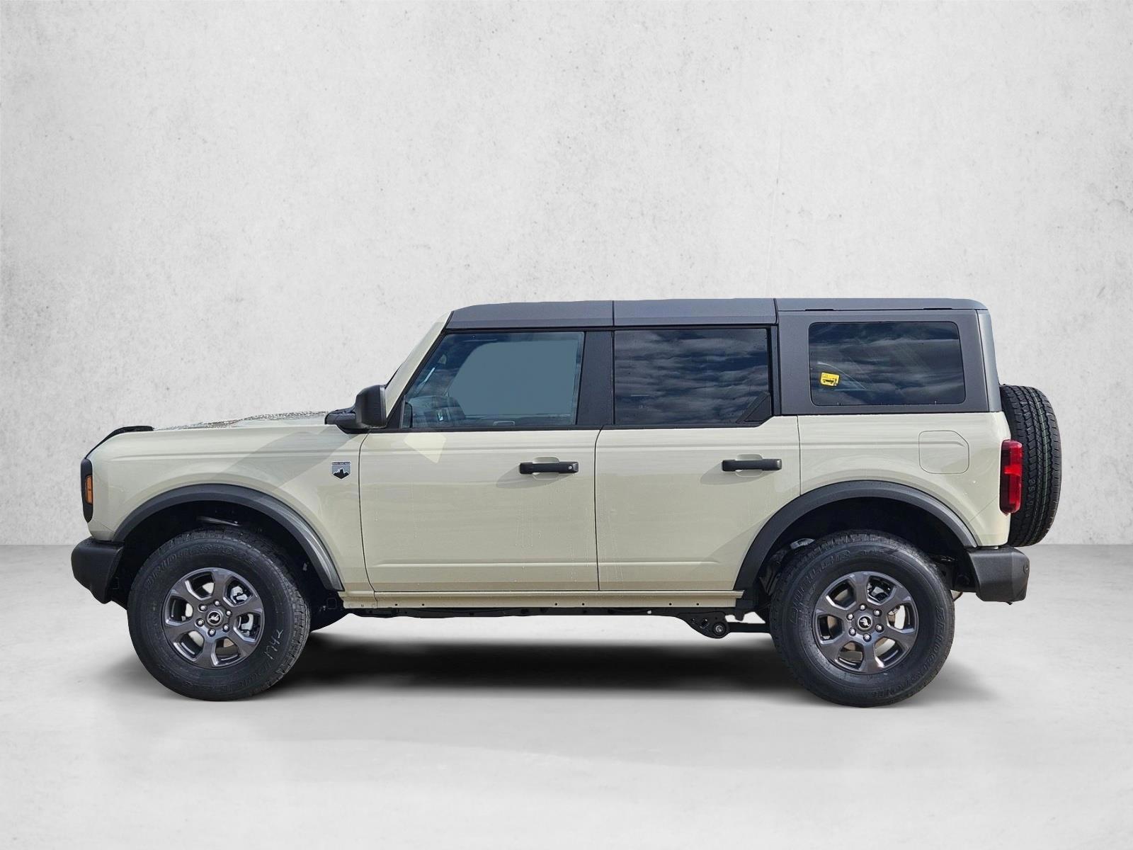 Thumbnail: 2025 Ford Bronco - 2