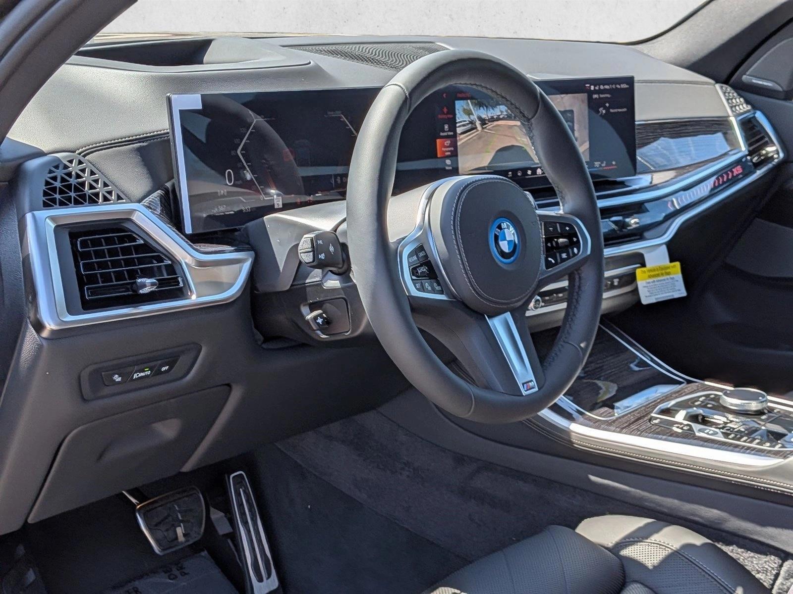 Thumbnail: 2026 BMW X5 - 3