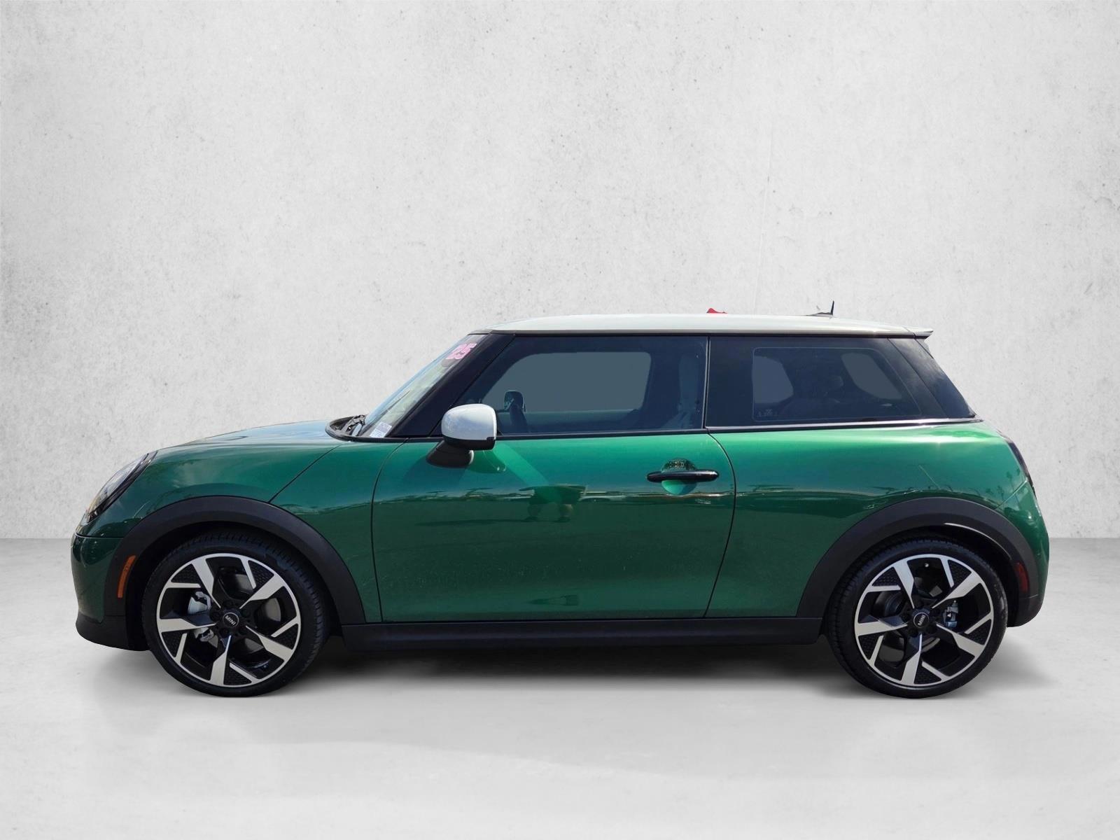 Thumbnail: 2025 MINI Cooper Hardtop - 2