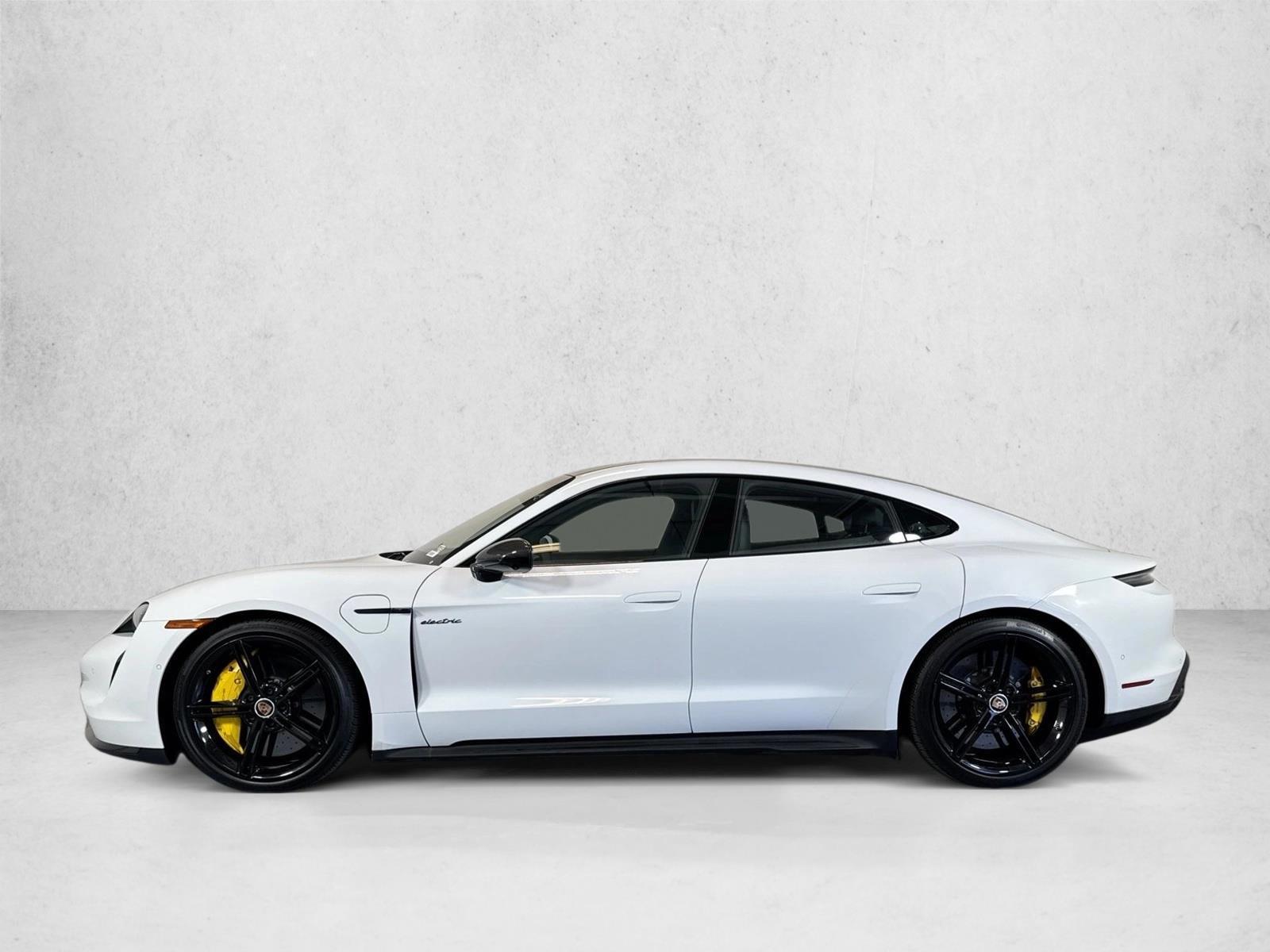 Thumbnail: 2020 Porsche Taycan - 2