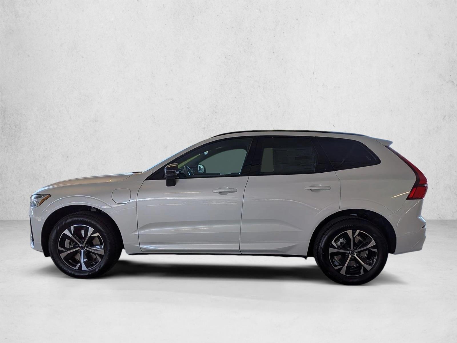 Thumbnail: 2026 Volvo XC60 - 2