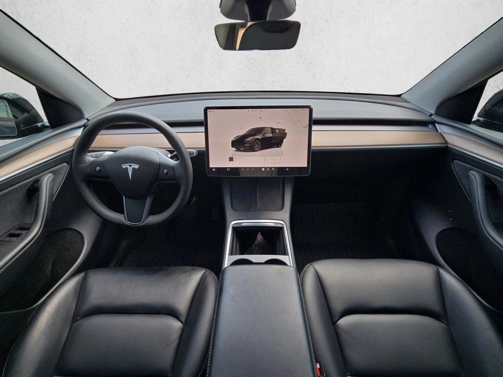 Thumbnail: 2024 Tesla Model Y - 3