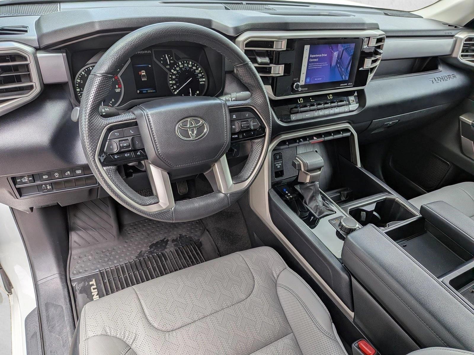 Thumbnail: 2024 Toyota Tundra - 3