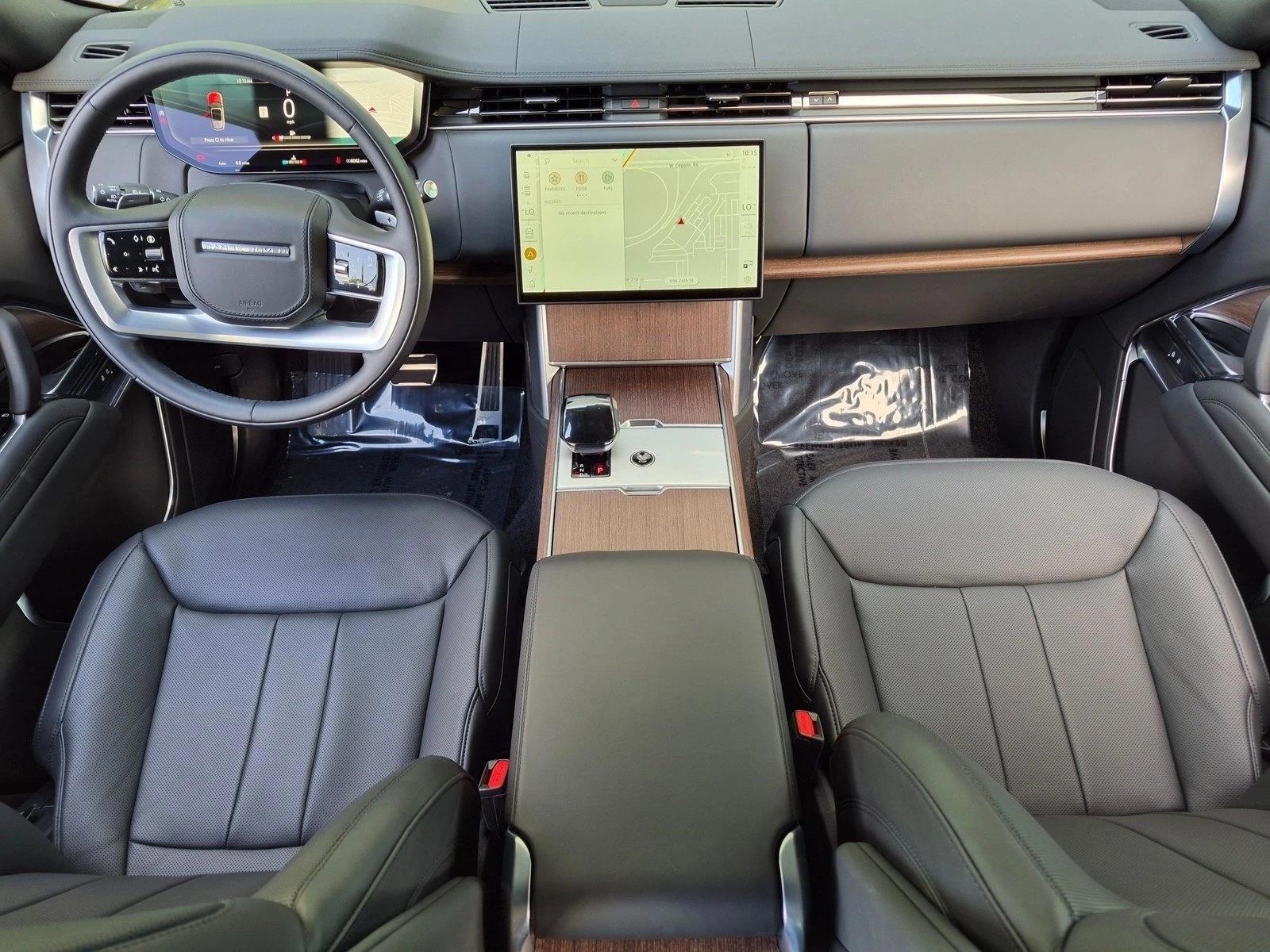 Thumbnail: 2025 Land Rover Range Rover - 4