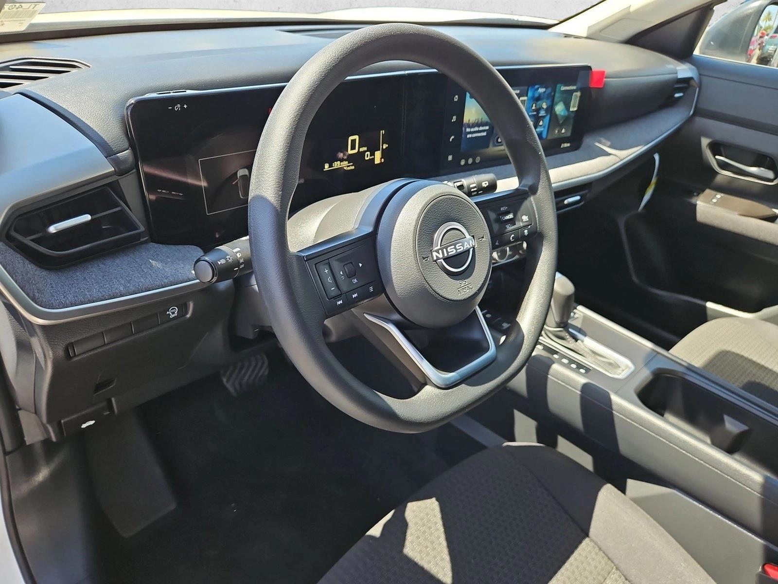 Thumbnail: 2026 Nissan Kicks - 3
