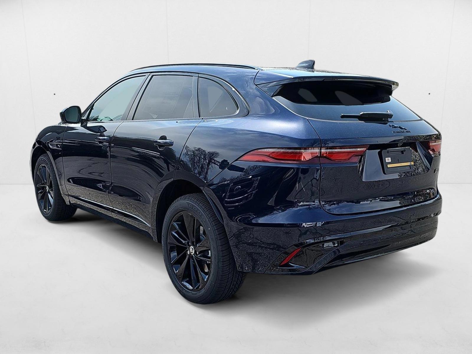 2026 Jaguar F-Pace R-Dynamic S - Photo 7
